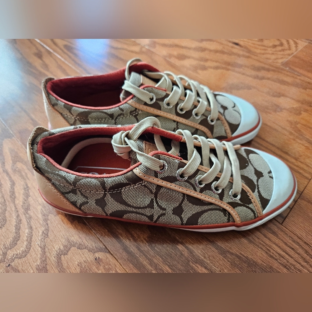 Coach Barrett Logo Size 5.5M Khaki/Natural